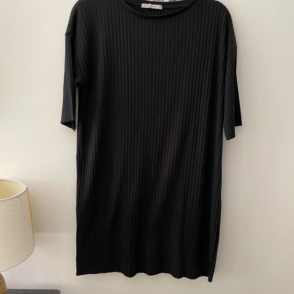 Pull & Bear T-shirt Dress - Picture 1 of 2
